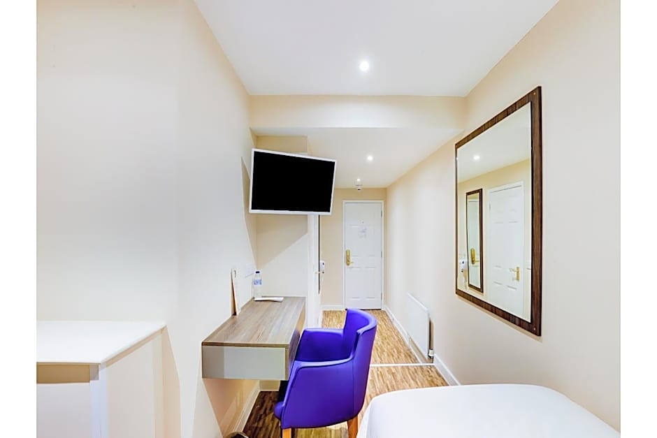 The Gissons Hotel - Exeter Airport & M5