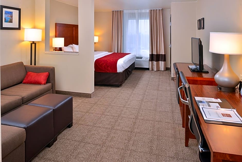 Comfort Suites Redding - Shasta Lake