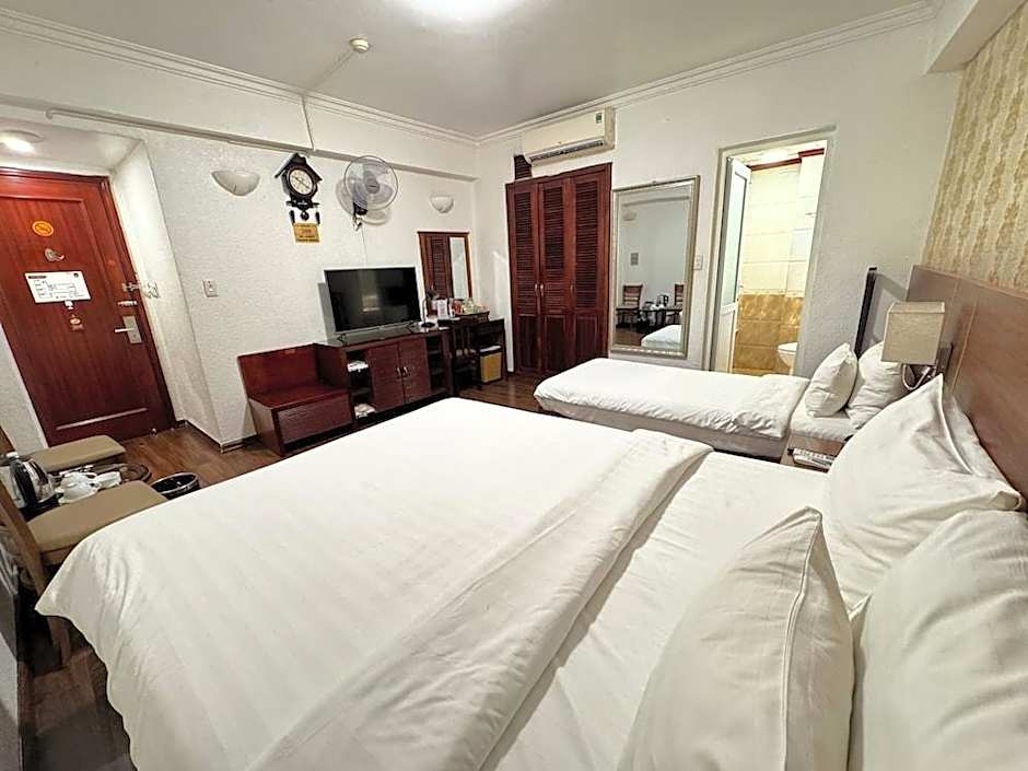 A25 Hotel - 44 Hang Bun