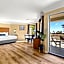 Travelodge by Wyndham San Clemente Beach