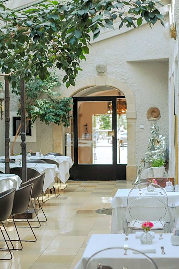 Schlossberghotel - Das Kunsthotel