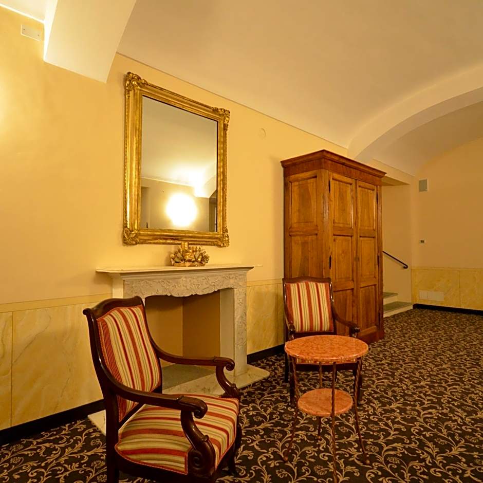 Hotel Roma e Rocca Cavour