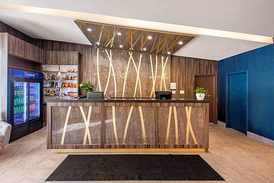 Quality Inn & Conference Centre