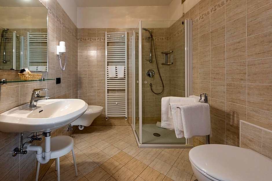 Kyrr Smart Mountain Retreat