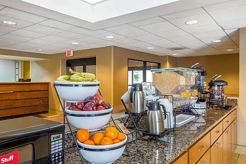 Comfort Inn & Suites Thomson