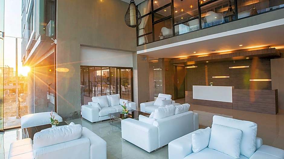 B2 Bangna Premier Hotel