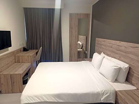 Double or Twin Room with City View