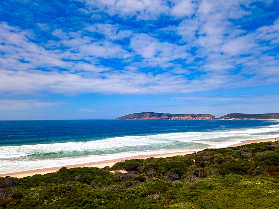 Periwinkle Lodge Guest House