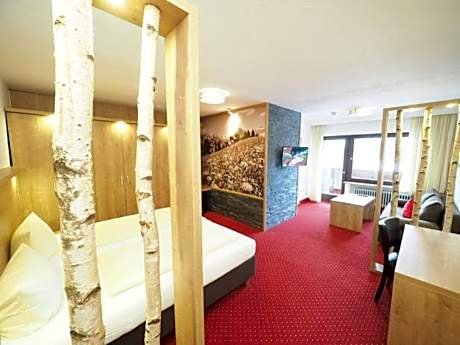 Family Apartment with Balcony