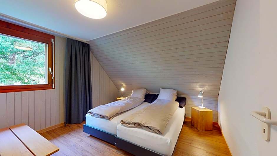 Photo 1 of 6 of Modern 3 Bedroom Apartment