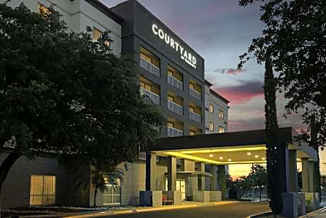 Courtyard by Marriott Monterrey Airport