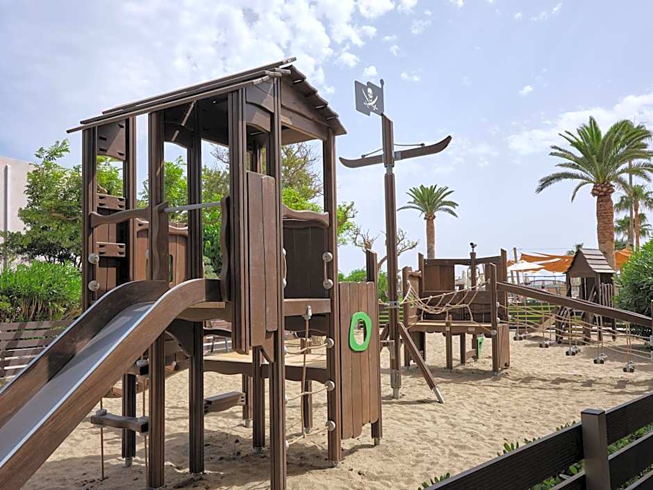 Atlantica Ocean Beach Resort