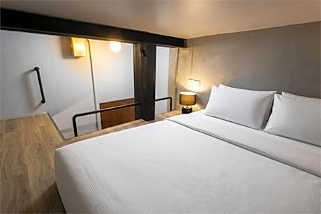 Double Room with Shared Bathroom