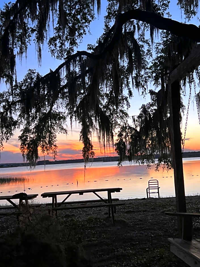 Little Lake Kerr-Maid