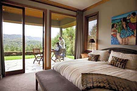 Treetops Lodge & Estate