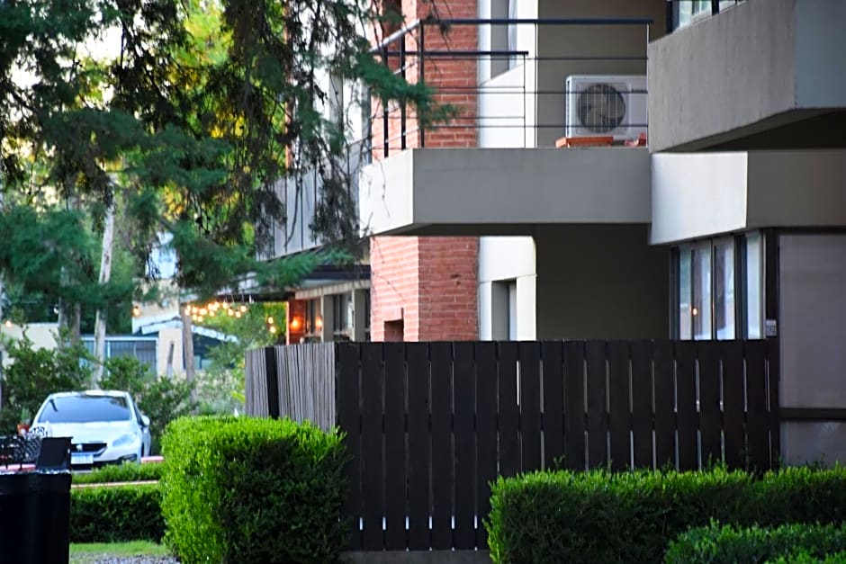 Casa Campus Pilar Suites