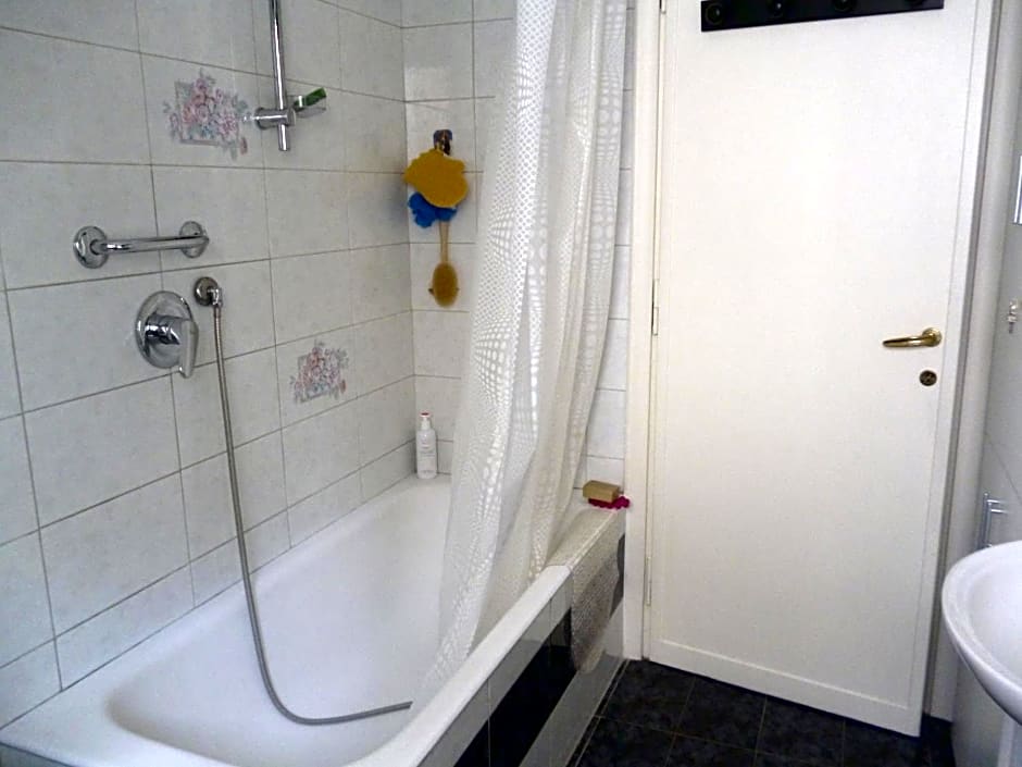 B&B All'ombra Del Vaticano – Rome