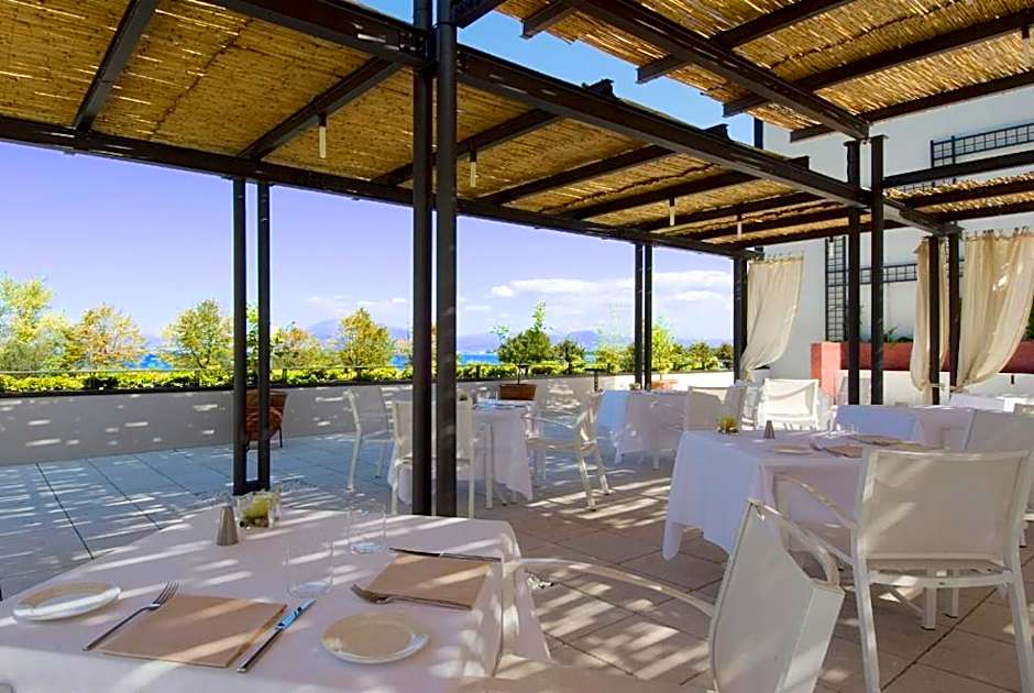 Hotel Acquaviva Del Garda
