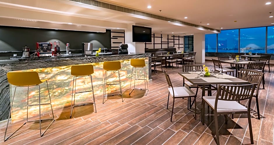 The Grove Hotel & Conference Centre Bahrain