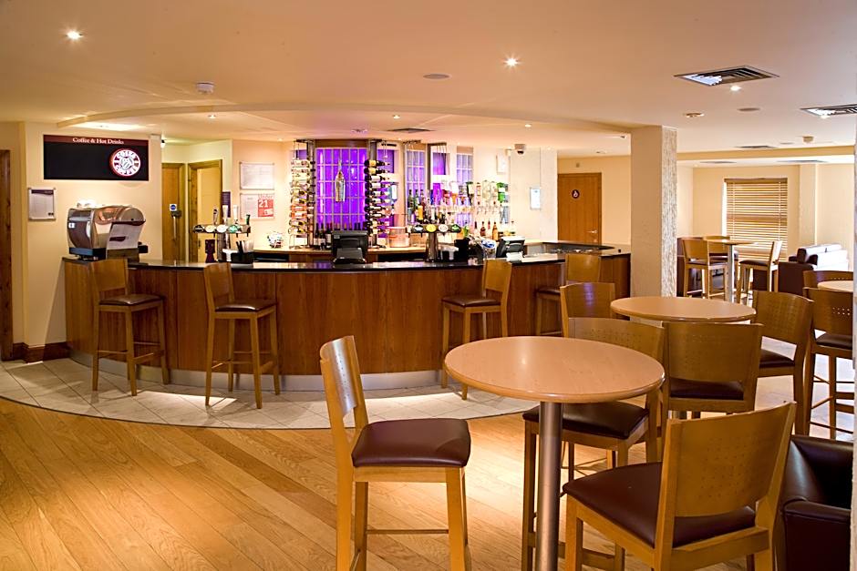 Premier Inn London Kew Bridge