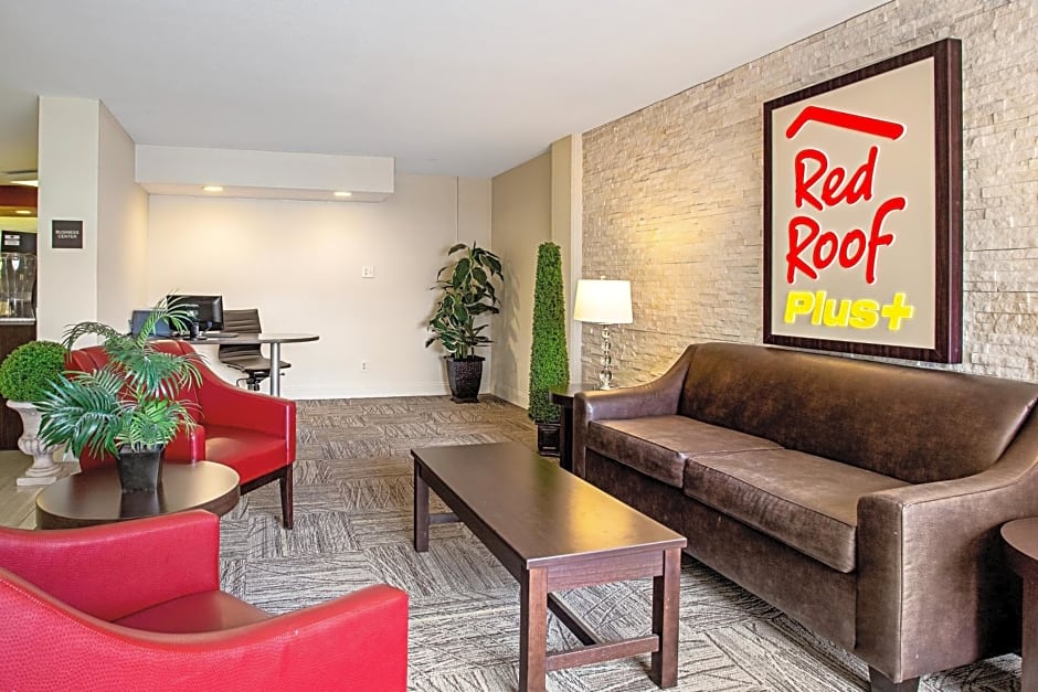 Red Roof Inn PLUS+ Wichita East