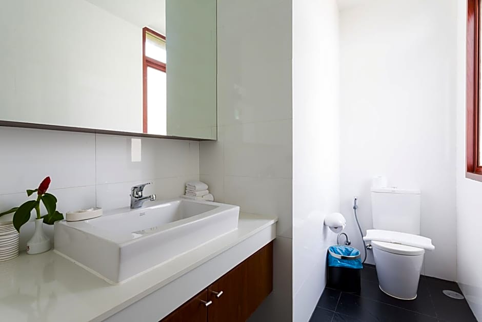 Amatapura Beachfront Villa 12, SHA Certified