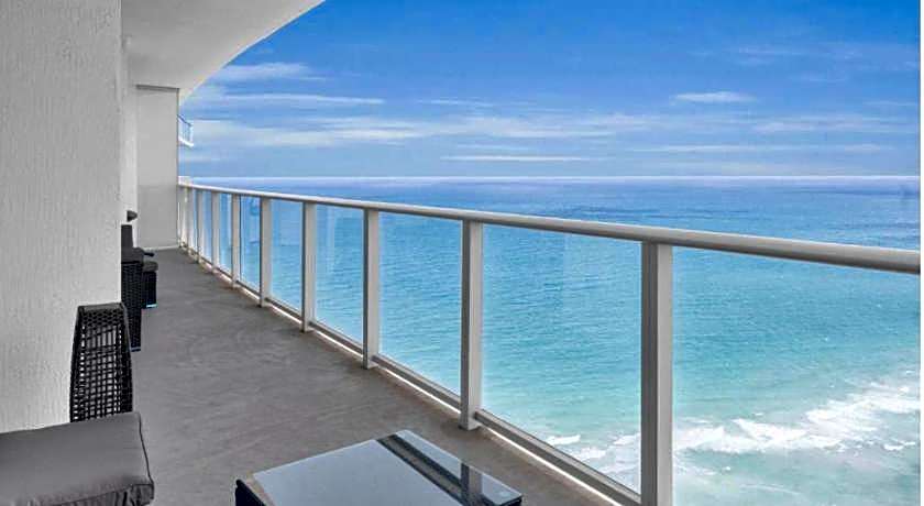 Lyfe Resort & Residences