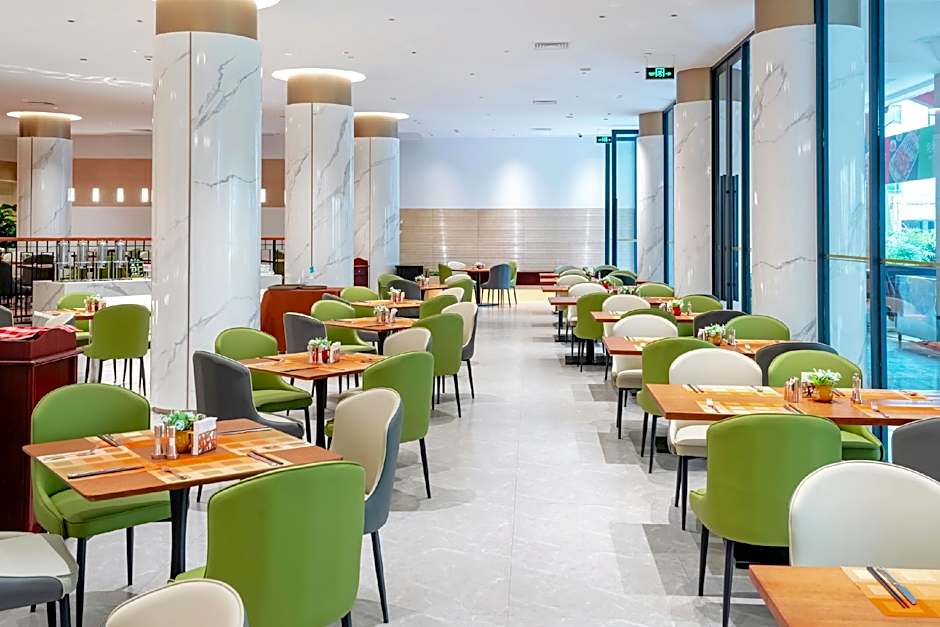 Dong Fang Hotel Guangzhou