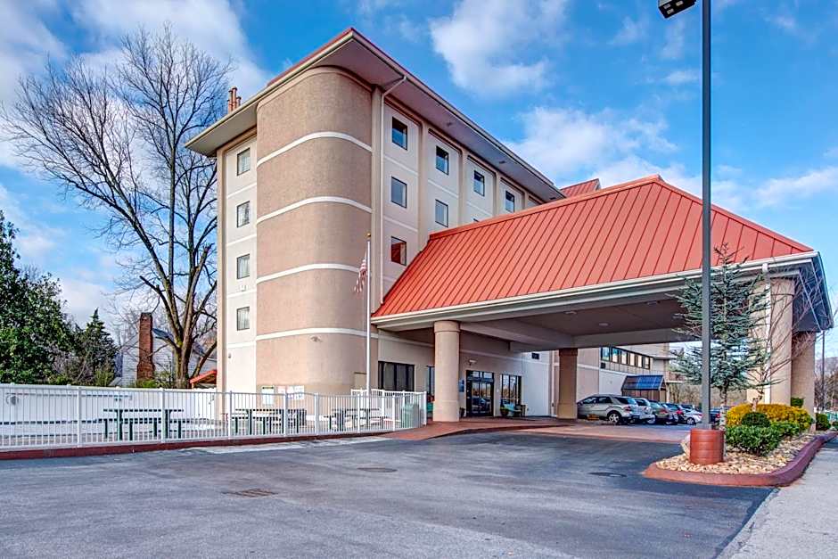 River Bend Inn - Pigeon Forge