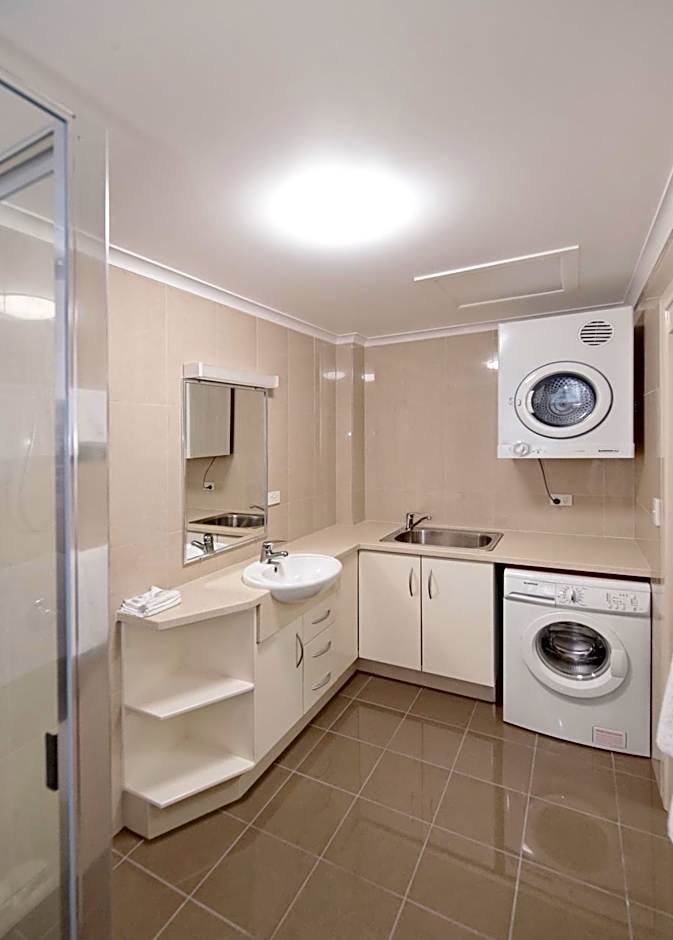 Photo 1 of 4 of One-Bedroom Apartment