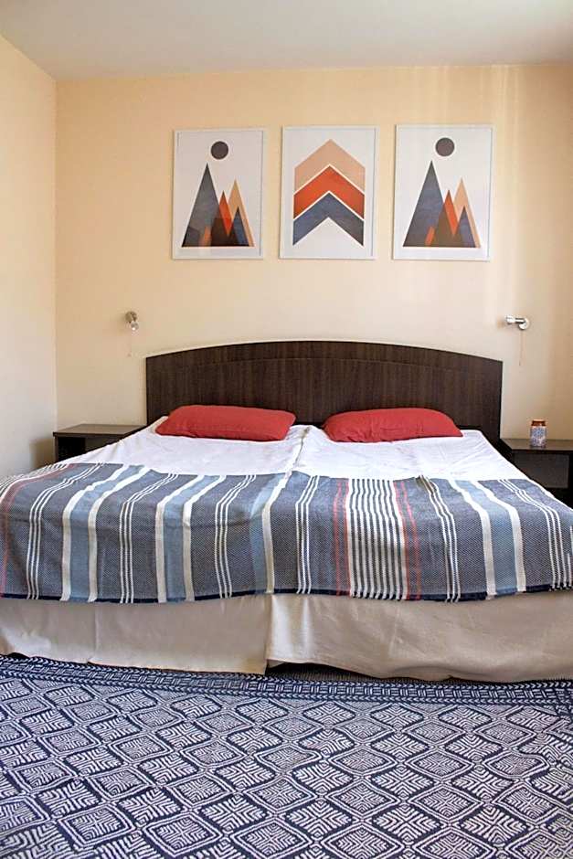 Meteor Family Hotel