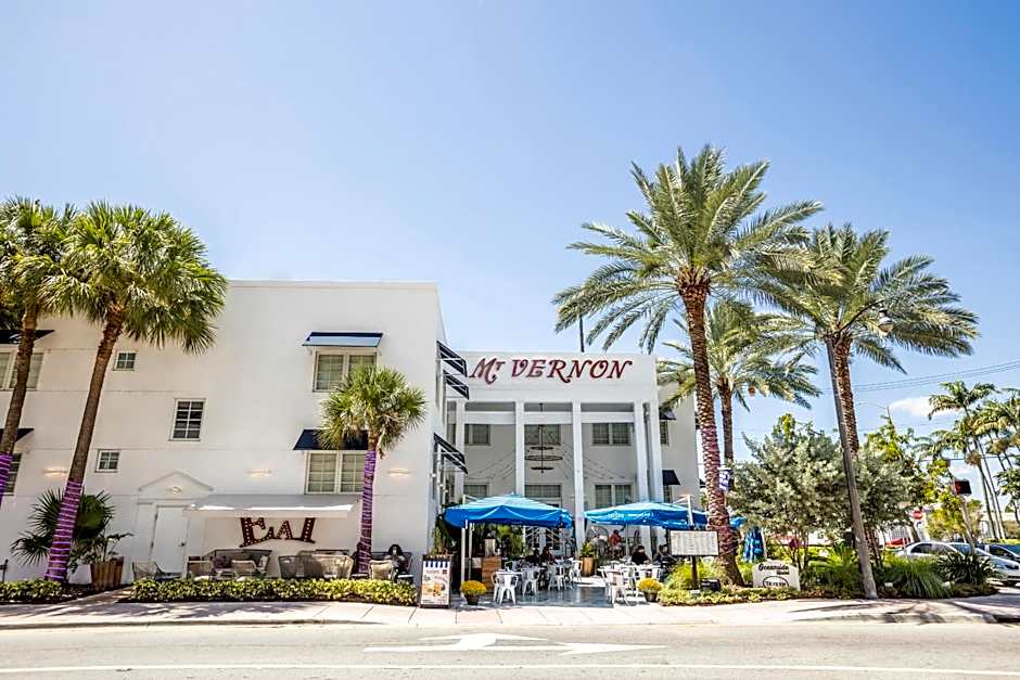 Oceanside Hotel and Suites