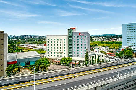Fiesta Inn Express Puebla Finsa