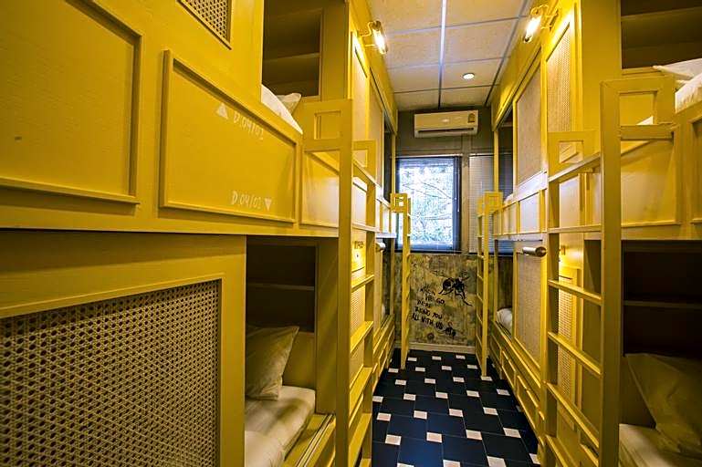 Azure Hostel Bangkok