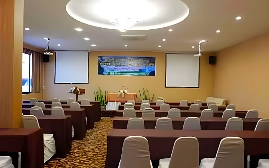 The Impress Nan Hotel