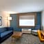 Holiday Inn Express & Suites - Lexington W - Versailles By IHG