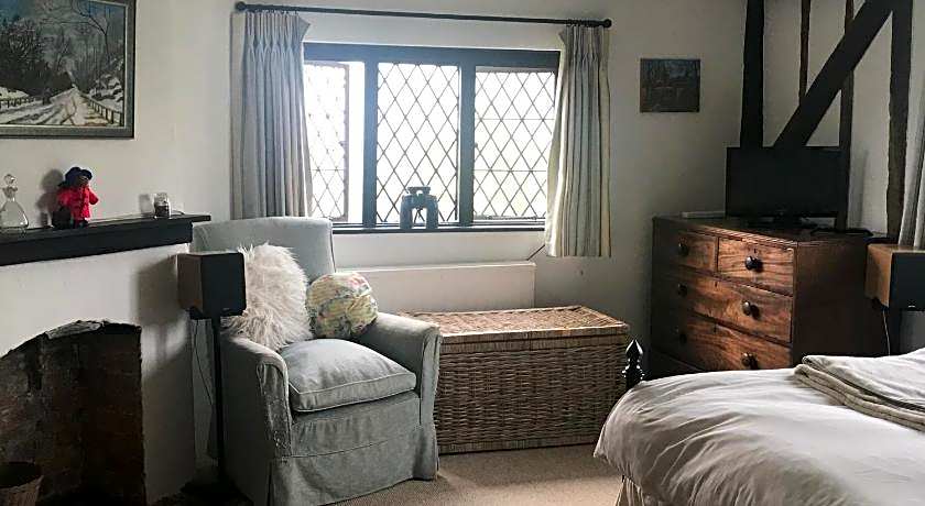 Bed and Breakfast Dunsfold