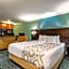 La Quinta Inn & Suites by Wyndham San Francisco Airport West