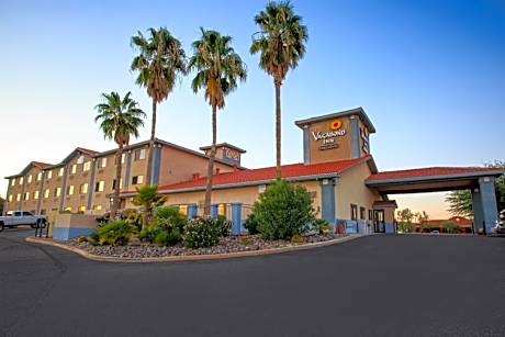 Vagabond Inn Executive