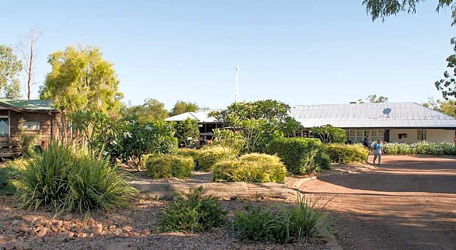 Saltbush Retreat