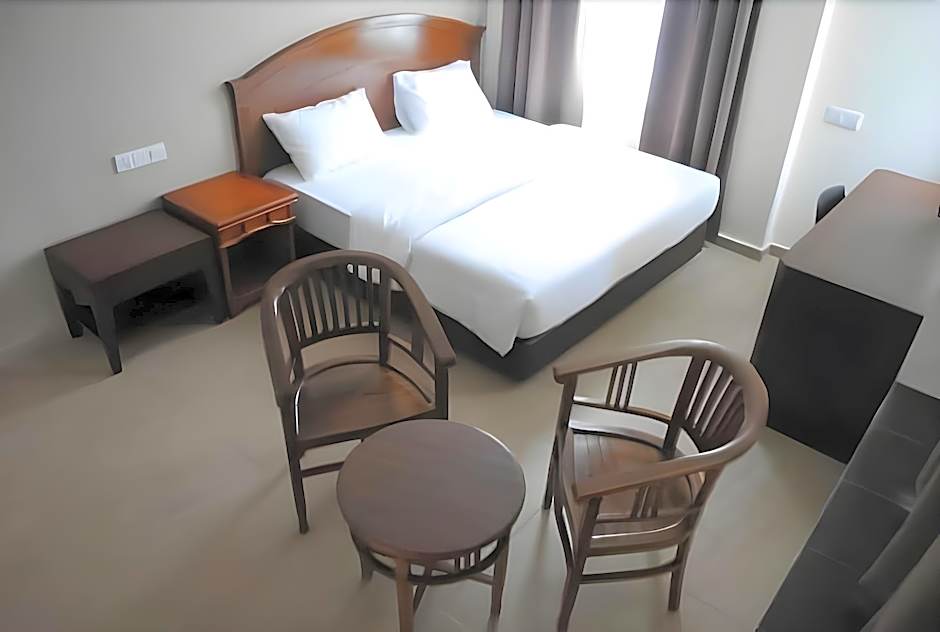 Lks Hotel