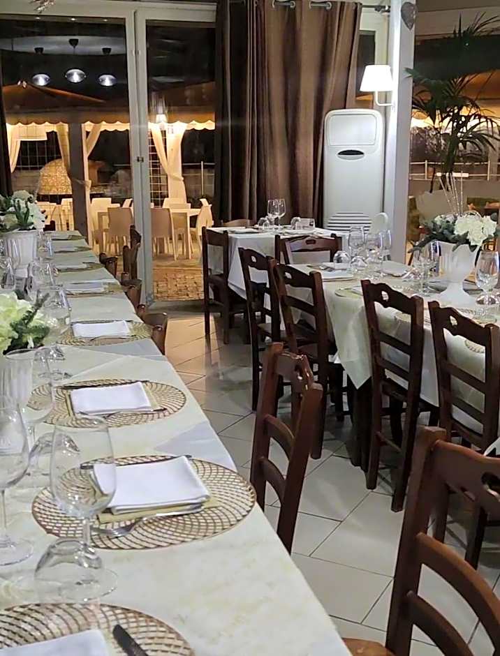 Arco delle Rose Rooms