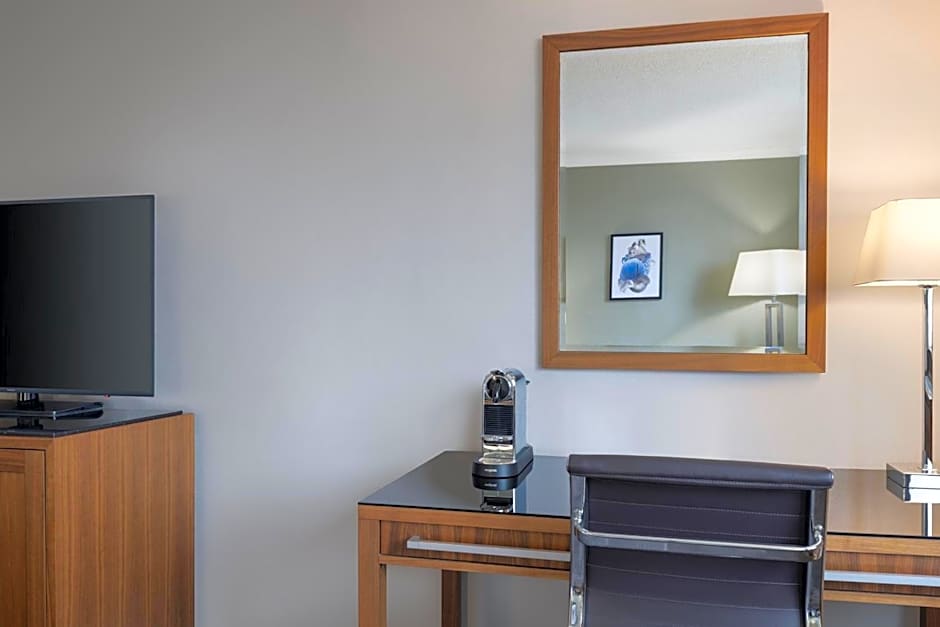 Delta Hotels by Marriott Swansea