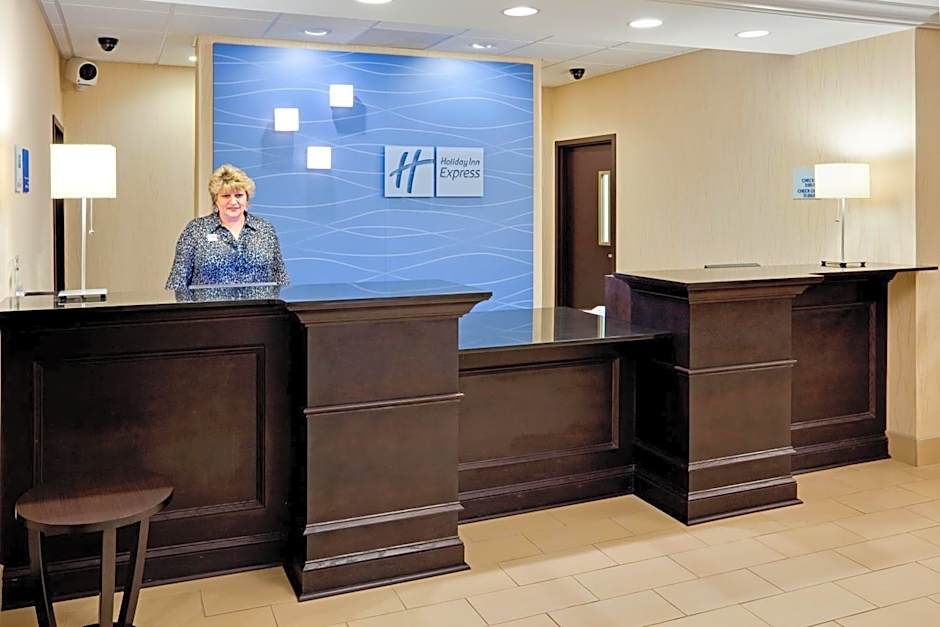 Holiday Inn Express Hotel & Suites Lebanon By IHG