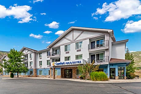 Comfort Inn & Suites Glenwood Springs On The River
