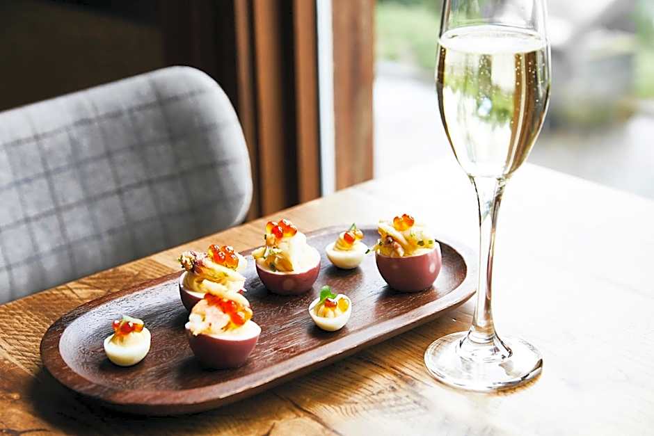 Kimpton Riverplace Hotel By IHG