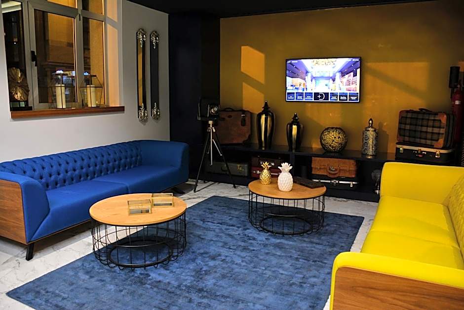 Design Plus Bex Hotel