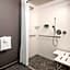 Courtyard by Marriott Seattle Southcenter