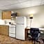 Quality Inn & Suites Downtown