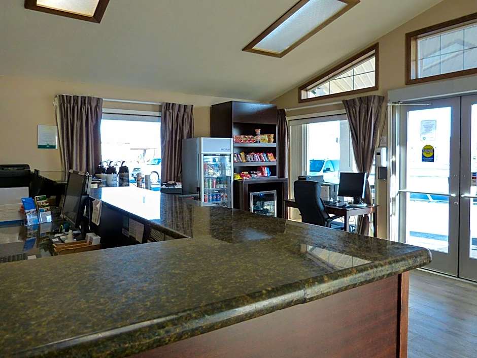 Rodeway Inn & Suites Ontario